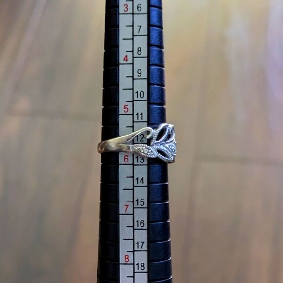 RJ Graziano Size 6 925 Sterling Silver Cutout Leaf Evil Eye Pattern Ring - Picture 7 of 7